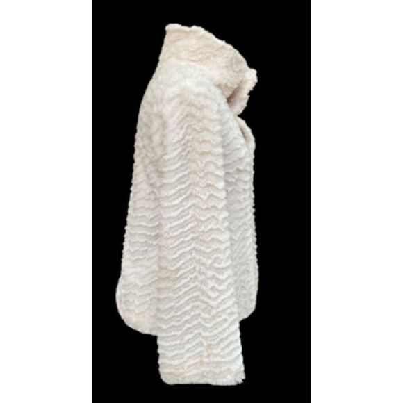 Patagonia Faux Fur Common Threads Initiative Jacket Women’s Sz M - Picture 6 of 10